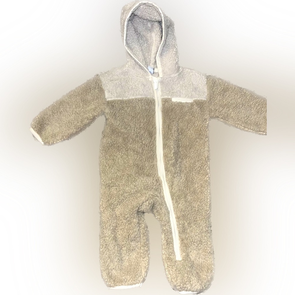 Old Navy Infant Fleece Onesies 🌵12-18 Months